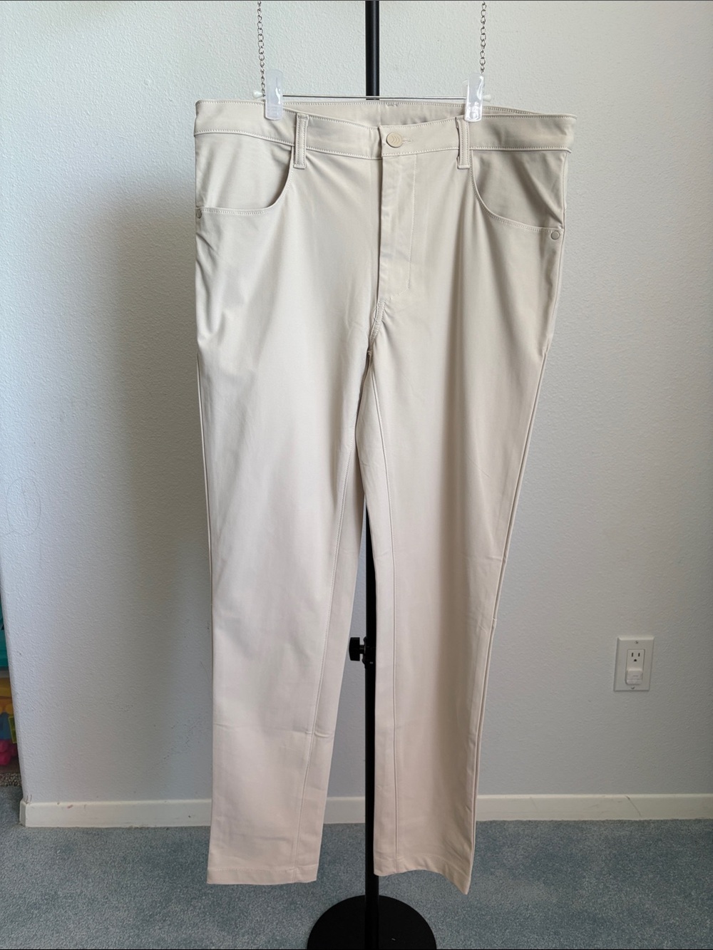 all in motion Men’s Cream Skinny Pants  34X30